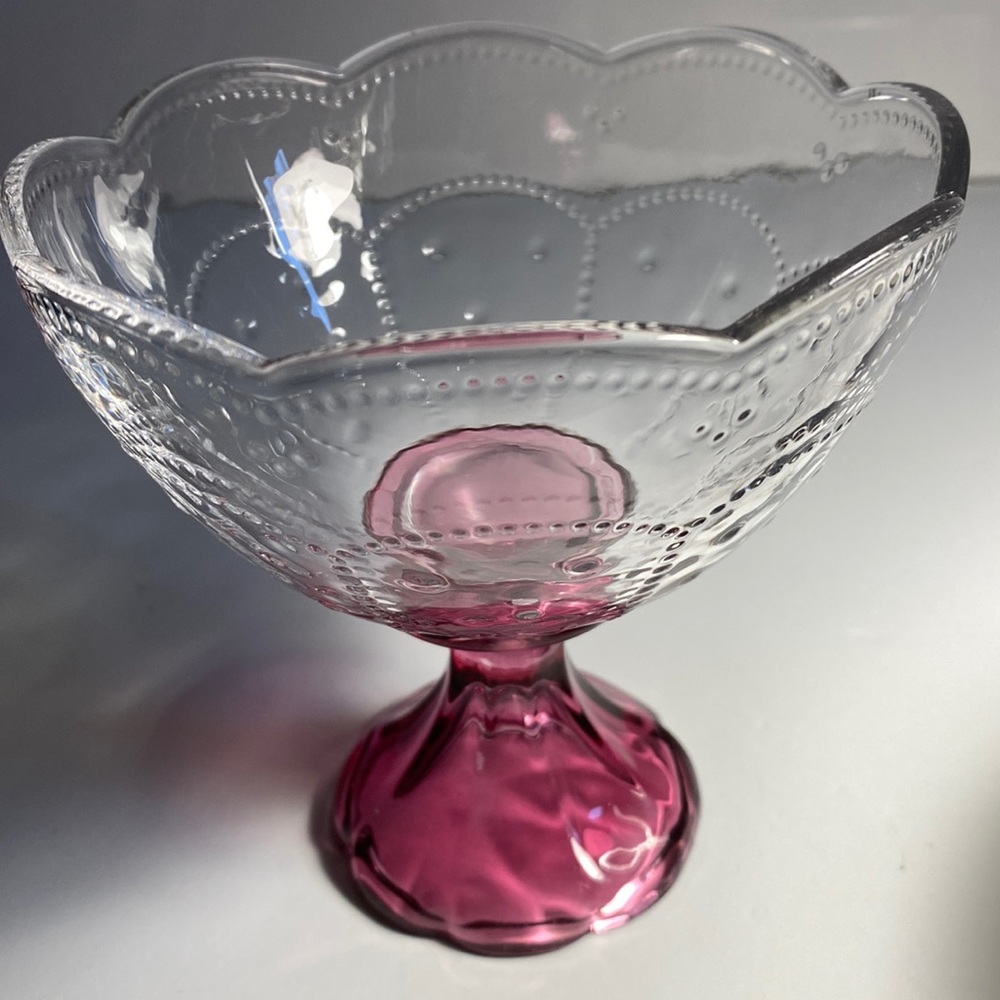 L.E. Smith Vintage Glass Ice Cream Dessert Purple Pedestal Birthday Dish Bowl